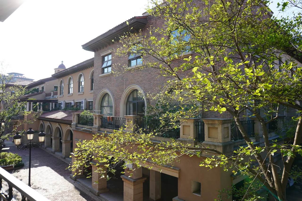 建筑外立面全景